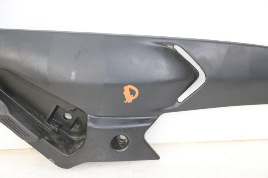 photo de PEDANA POSTERIORE DESTRA SUPPORTO GILERA NEXUS 300 (2008 - 2013)