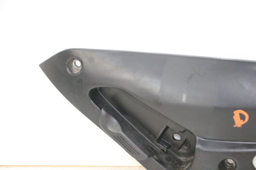 photo de PEDANA POSTERIORE DESTRA SUPPORTO GILERA NEXUS 300 (2008 - 2013)