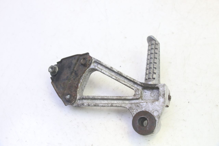 photo de PLATINA PIEDE POSTERIORE DESTRO KAWASAKI GPX R WARBIRD 600 (1988 - 1993) - Vista d'insieme del prodotto