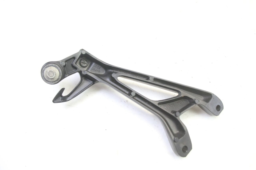 photo de PEDANA POSTERIORE DESTRA SUPPORTO SUZUKI GSR 750 (2011 - 2017)