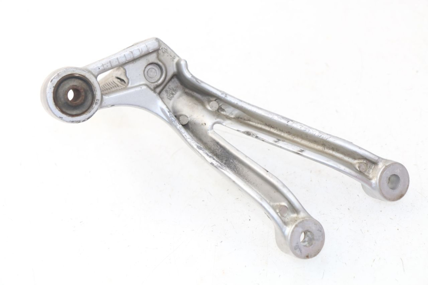 photo de PIASTRA PEDANA POSTERIORE DESTRA SUZUKI GSX-R GSXR 600 (2001 - 2003)