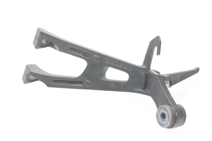 photo de PIASTRA PEDANA POSTERIORE DESTRA SUZUKI GSX-R GSXR K16 1000 (2012 - 2016)