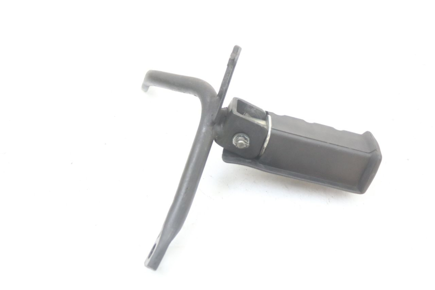 photo de PEDANA POSTERIORE DESTRA SUPPORTO HONDA NES AROBASE 125 (2000 - 2003)
