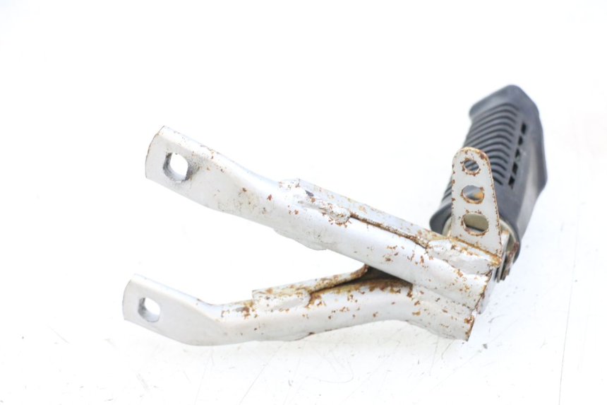 photo de PIASTRA PEDANA POSTERIORE DESTRA HYOSUNG XRX 125 (2000 - 2008)