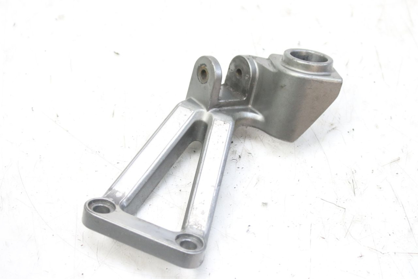 photo de PIASTRA PEDANA POSTERIORE DESTRA KAWASAKI ZX-6R ZX6R 600 (1995 - 1997)