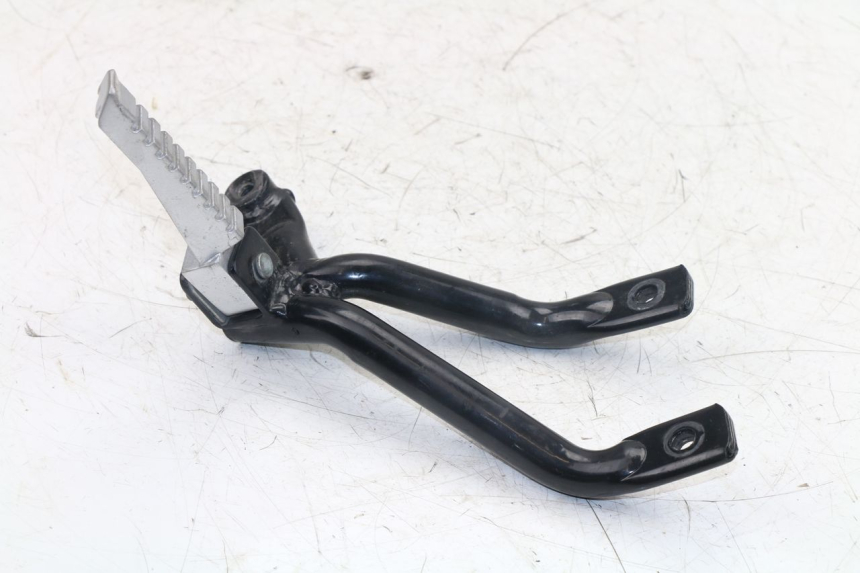 photo de PIASTRA PEDANA POSTERIORE DESTRA KYMCO K-PW K-PIPE 50 (2012 - 2017)