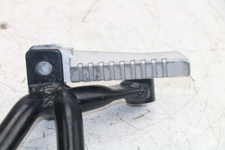 photo de PIASTRA PEDANA POSTERIORE DESTRA KYMCO K-PW K-PIPE 50 (2012 - 2017)