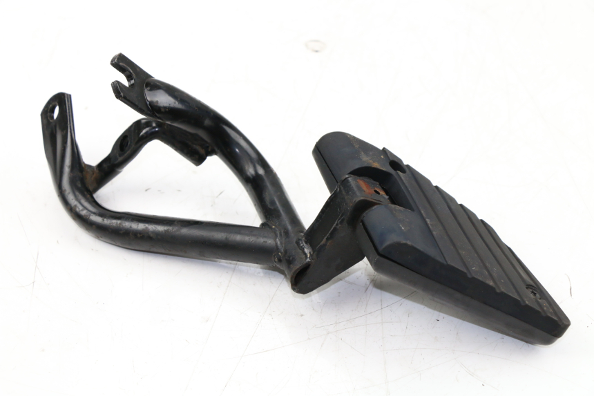 photo de PIASTRA PEDANA POSTERIORE DESTRA KYMCO PEOPLE S 125 (2000 - 2008)