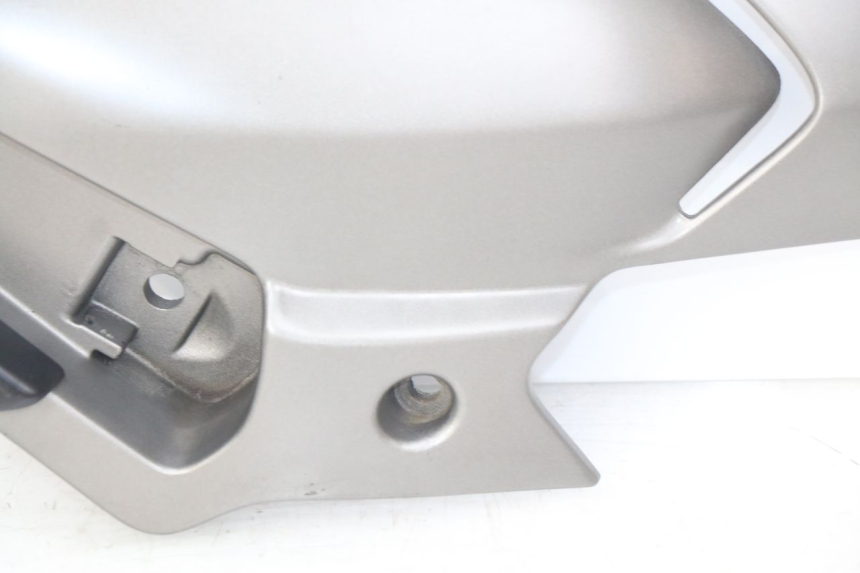 photo de PIASTRA PEDANA POSTERIORE DESTRA GILERA NEXUS 125 (2009 - 2013)