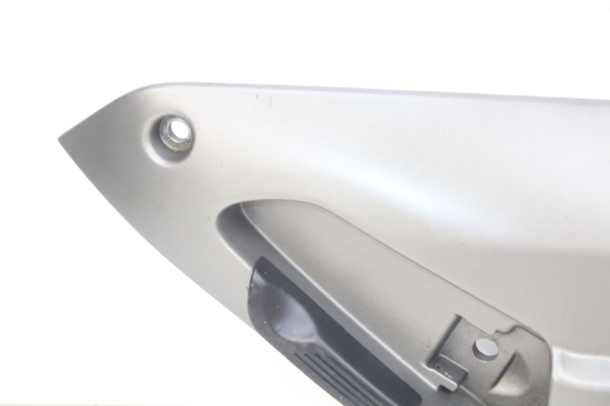 photo de PIASTRA PEDANA POSTERIORE DESTRA GILERA NEXUS 125 (2009 - 2013)