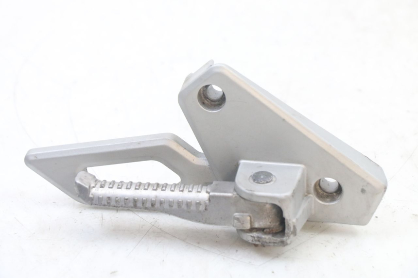 photo de PEDANA POSTERIORE DESTRA SUPPORTO PEUGEOT SPEEDFIGHT 3 LC 2T 50 (2009 - 2015)