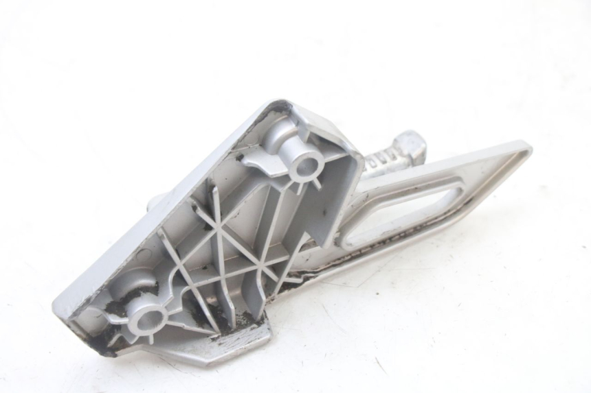 photo de PEDANA POSTERIORE DESTRA SUPPORTO PEUGEOT SPEEDFIGHT 3 LC 2T 50 (2009 - 2015)