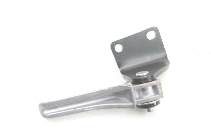 photo de PEDANA POSTERIORE DESTRA SUPPORTO PIAGGIO NRG POWER PUREJET 50 (2018 - 2021)