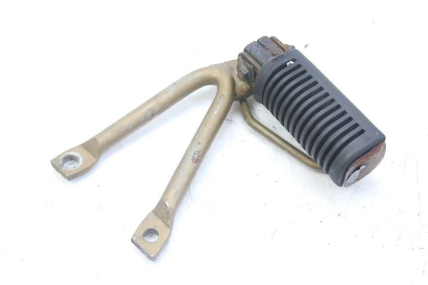 photo de PIASTRA PEDANA POSTERIORE DESTRA SUZUKI SMX SUPERMOTARD 50 (1996 - 2001)