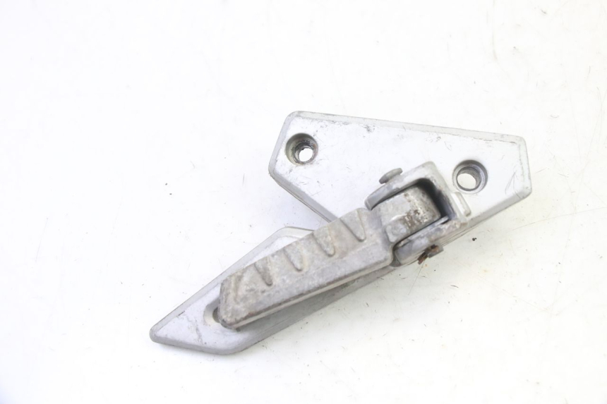photo de PIASTRA PEDANA POSTERIORE DESTRA PEUGEOT SPEEDFIGHT 3 AIR 50 (2009 - 2015)