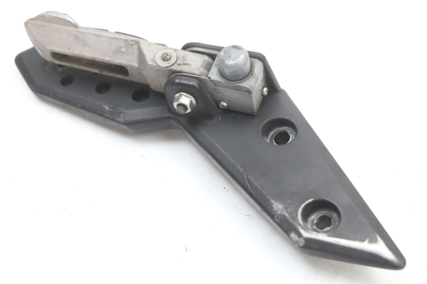 photo de PEDANA POSTERIORE DESTRA SUPPORTO KYMCO SUPER 8 4T 50 (2021 - 2024)