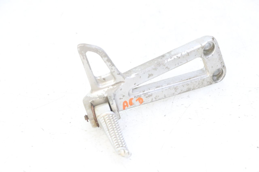 photo de PIASTRA PEDANA POSTERIORE DESTRA YAMAHA TDR DELTABOX 125 (1993 - 2003)