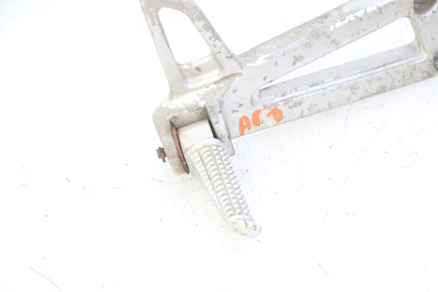 photo de PIASTRA PEDANA POSTERIORE DESTRA YAMAHA TDR DELTABOX 125 (1993 - 2003)