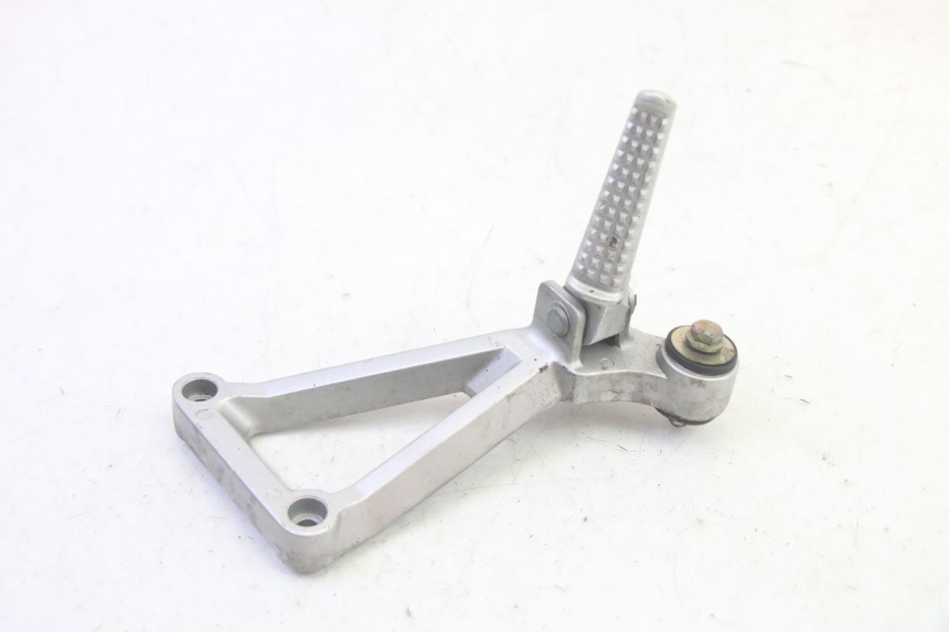 photo de PIASTRA PEDANA POSTERIORE DESTRA DAELIM VJ ROADWIN FI 125 (2008 - 2017) - Zoom sullo stato d'uso