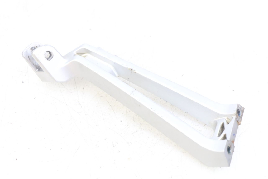 photo de PIASTRA PEDANA POSTERIORE DESTRA YAMAHA MT ABS 125 (2014 - 2018)