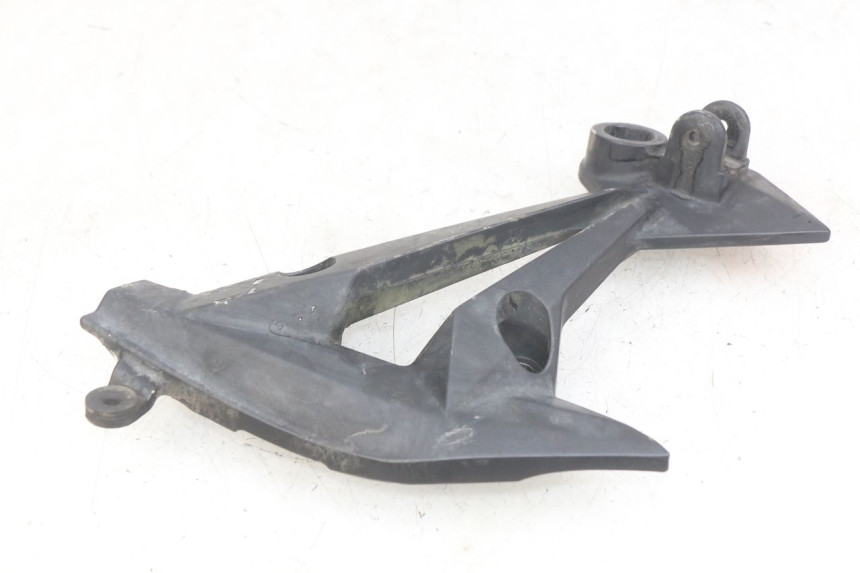 photo de PIASTRA PEDANA POSTERIORE DESTRA KAWASAKI Z 750 (2007 - 2013)