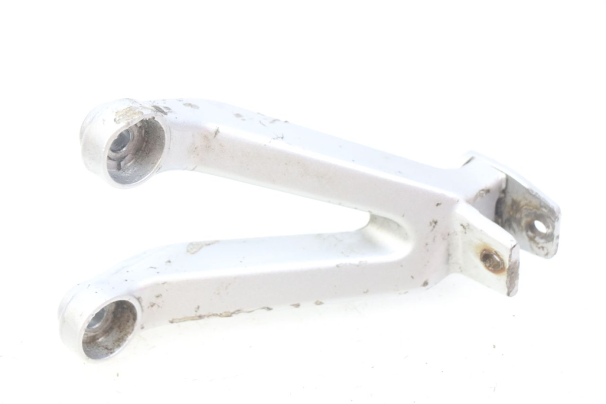 photo de PEDANA POSTERIORE SINISTRA SUPPORTO HONDA CBR RR FIREBLADE 900 (1992 - 1994)