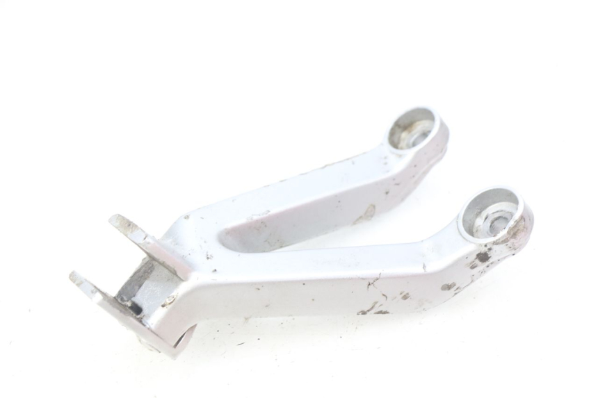 photo de PEDANA POSTERIORE SINISTRA SUPPORTO HONDA CBR RR FIREBLADE 900 (1992 - 1994)