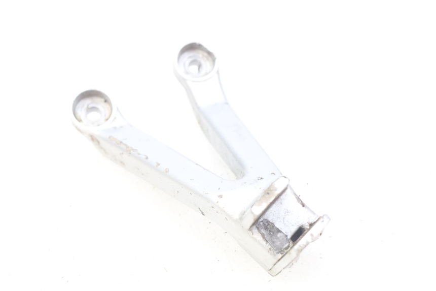 photo de PEDANA POSTERIORE SINISTRA SUPPORTO HONDA CBR RR FIREBLADE 900 (1992 - 1994)