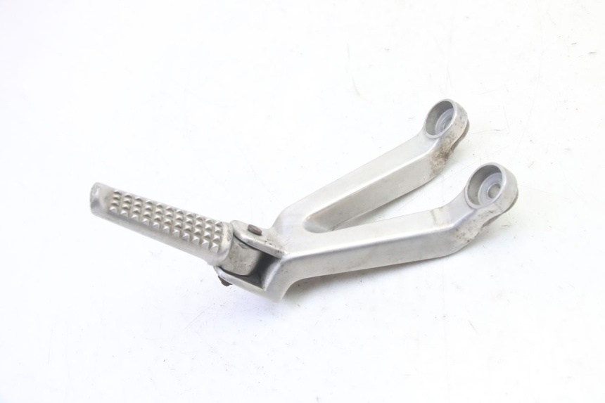 photo de PEDANA POSTERIORE SINISTRA SUPPORTO HONDA CBR RR FIREBLADE 900 (1992 - 1994)