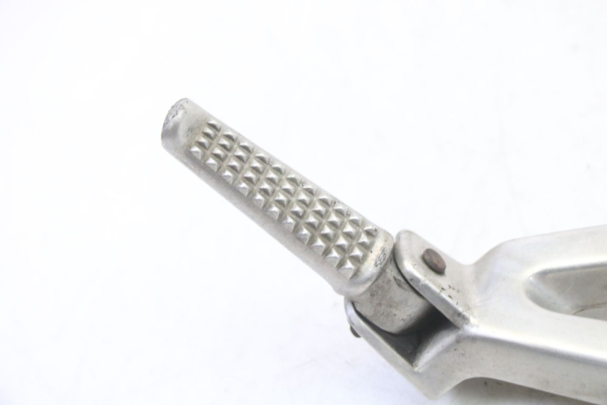 photo de PEDANA POSTERIORE SINISTRA SUPPORTO HONDA CBR RR FIREBLADE 900 (1992 - 1994)