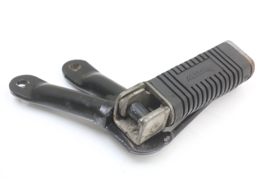 photo de PEDANA POSTERIORE SINISTRA SUPPORTO SHERCO CITY CORP 125 (2003 - 2007)