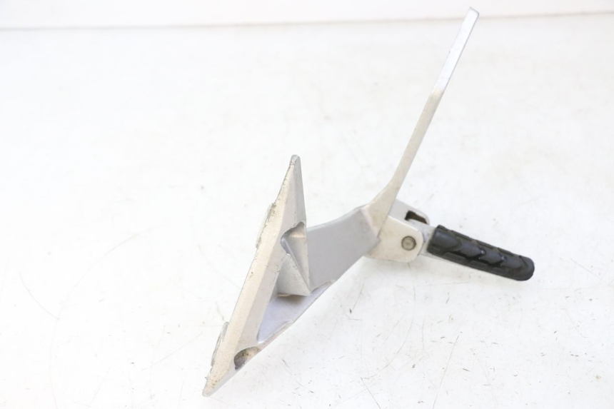 photo de PEDANA POSTERIORE SINISTRA SUPPORTO STAHO FH 50 (2018 - 2019)