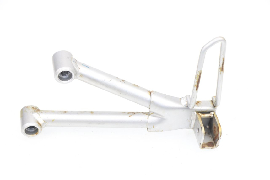 photo de PIASTRA PEDANA POSTERIORE SINISTRA SUZUKI GSF S BANDIT 600 (2000 - 2004)