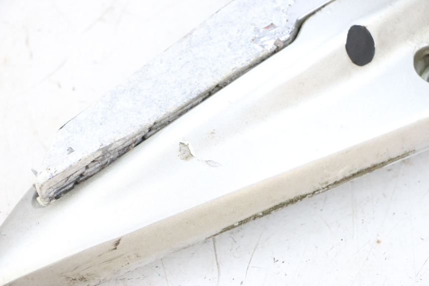 photo de PEDANA POSTERIORE SINISTRA SUPPORTO JM MOTORS GTS 125 (2015 - 2019) - Marcature e riferimenti originali