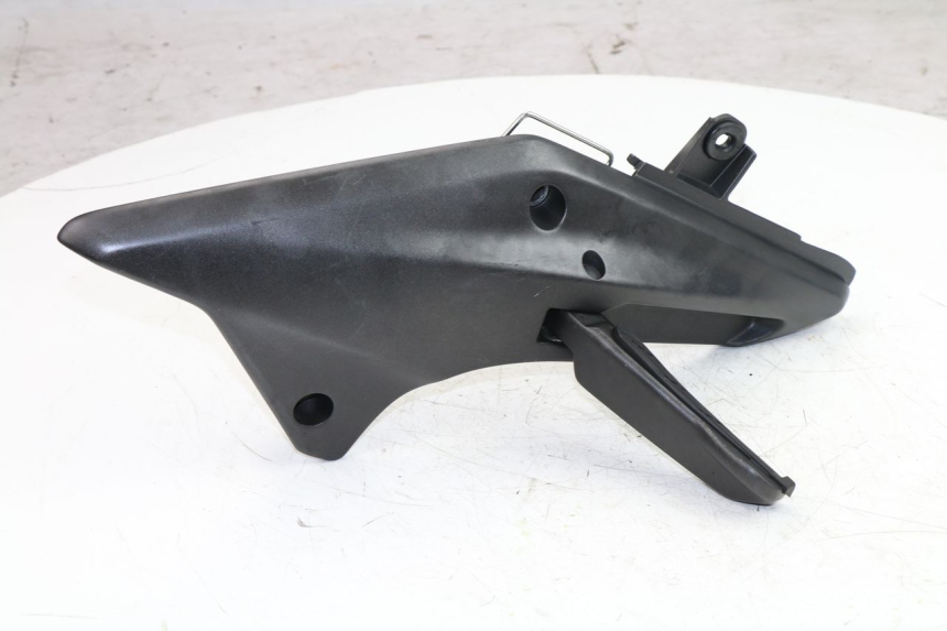 photo de PEDANA POSTERIORE SINISTRA SUPPORTO HONDA FJS SILVER WING SILVERWING 400 (2005 - 2008)