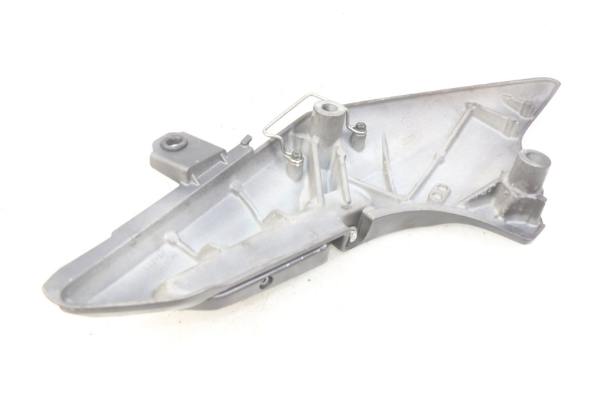 photo de PIASTRA PEDANA POSTERIORE SINISTRA HONDA FJS SILVERWING SILVER WING 400 (2009 - 2016)