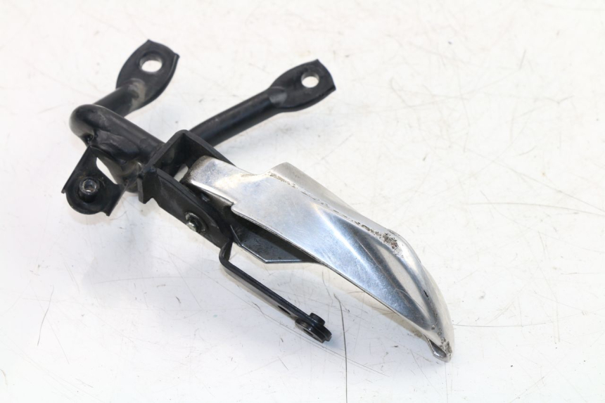 photo de PIASTRA PEDANA POSTERIORE SINISTRA HONDA NHX LEAD 110 (2008 - 2010)