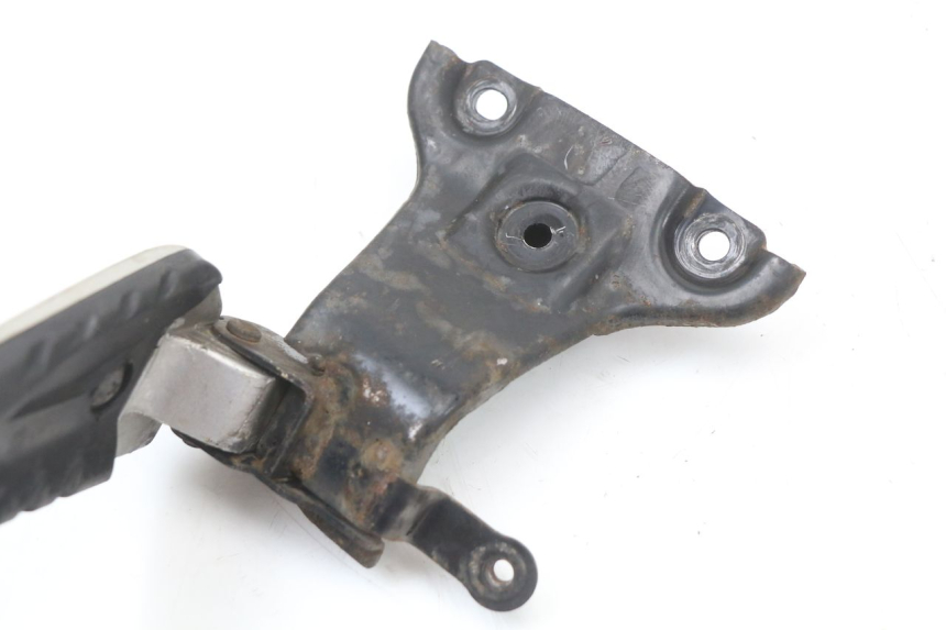 photo de PEDANA POSTERIORE SINISTRA SUPPORTO HONDA SH ABS 125 (2012 - 2017)