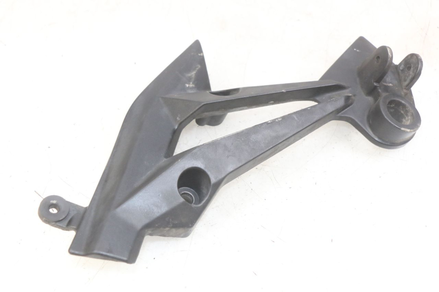 photo de PIASTRA PEDANA POSTERIORE SINISTRA KAWASAKI Z 750 (2007 - 2013)