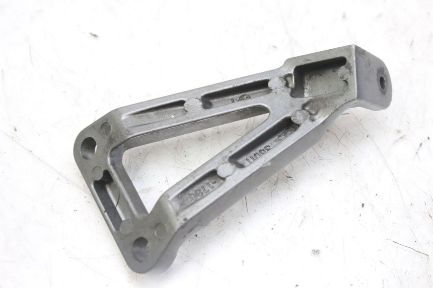 photo de PIASTRA PEDANA POSTERIORE SINISTRA KAWASAKI ZX-6R ZX6R 600 (1995 - 1997)