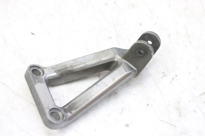 photo de PIASTRA PEDANA POSTERIORE SINISTRA KAWASAKI ZX-6R ZX6R 600 (1995 - 1997)