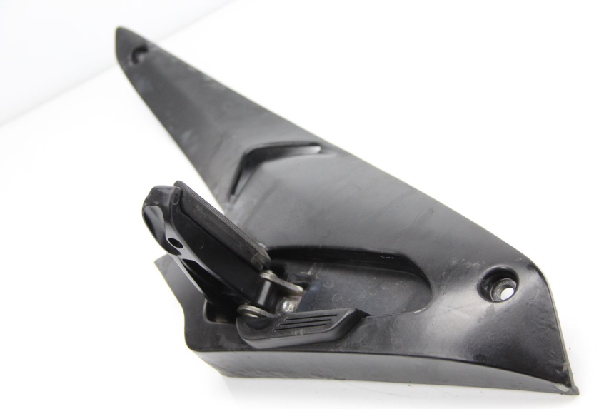 photo de PIASTRA PEDANA POSTERIORE SINISTRA GILERA NEXUS 125 (2009 - 2013)