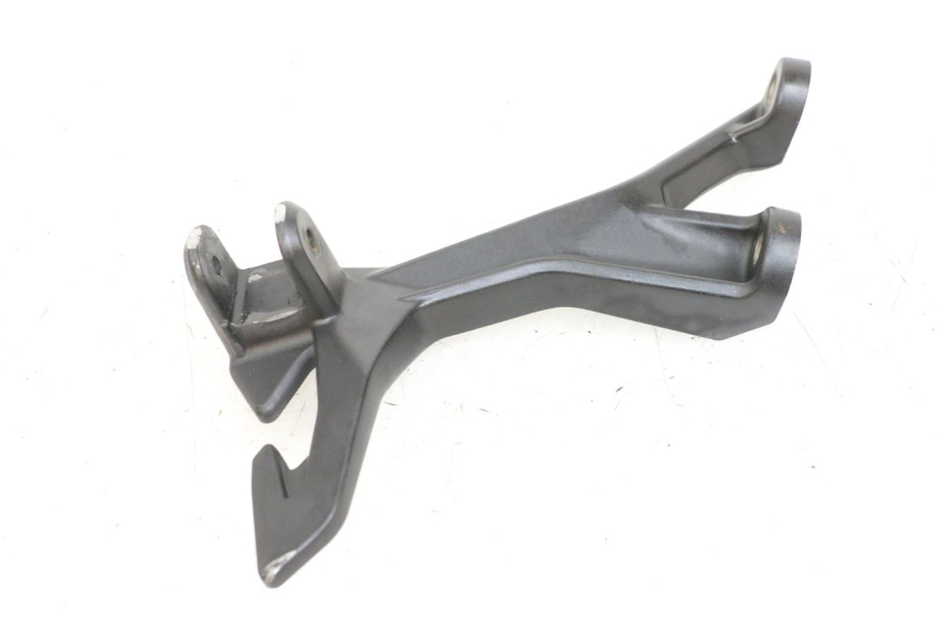 photo de PEDANA POSTERIORE SINISTRA SUPPORTO KAWASAKI NINJA 400 (2018 - 2023)