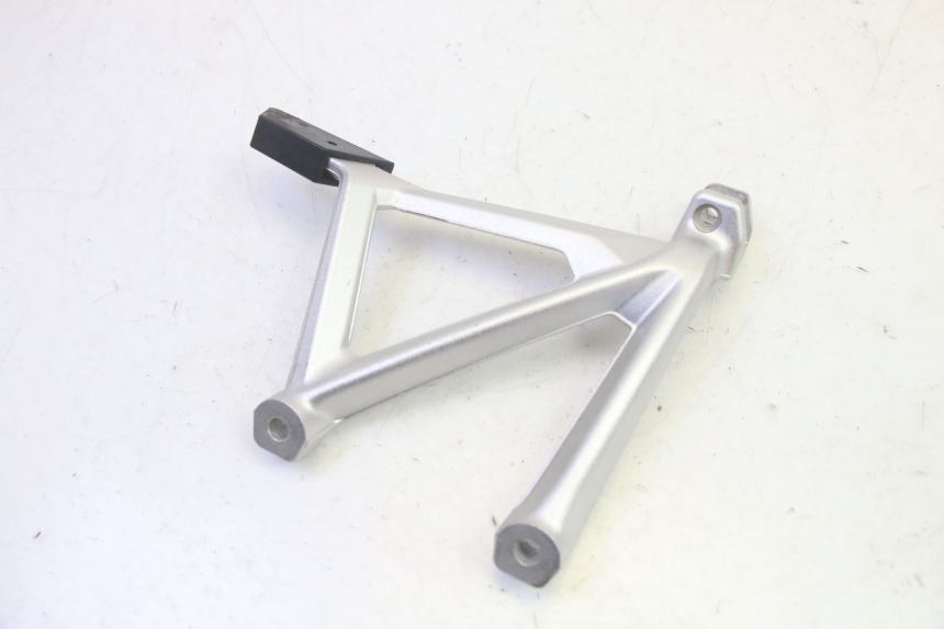 photo de PEDANA POSTERIORE SINISTRA SUPPORTO BMW R GS 1250 (2021 - 2024) - Dettaglio del componente