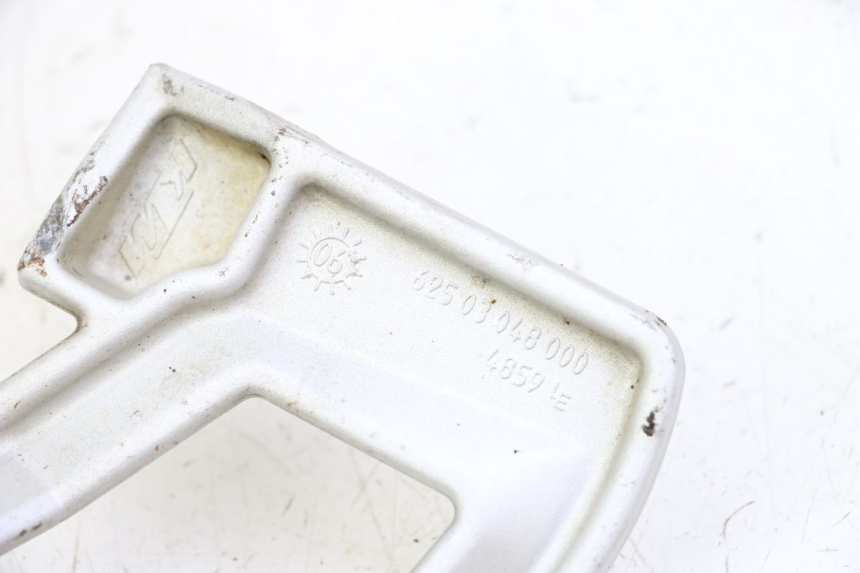 photo de PEDANA POSTERIORE SINISTRA SUPPORTO KTM SUPERENDURO R 950 (2005 - 2009)