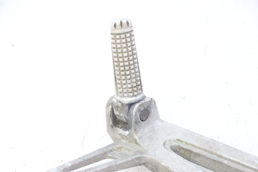 photo de PEDANA POSTERIORE SINISTRA SUPPORTO YAMAHA TDR DELTABOX 125 (1993 - 2003)