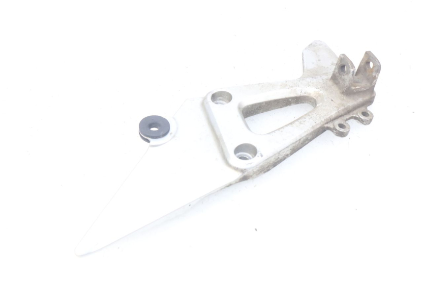 photo de PIASTRA PEDANA POSTERIORE SINISTRA SUZUKI XF FREEWIND 650 (1997 - 2003)