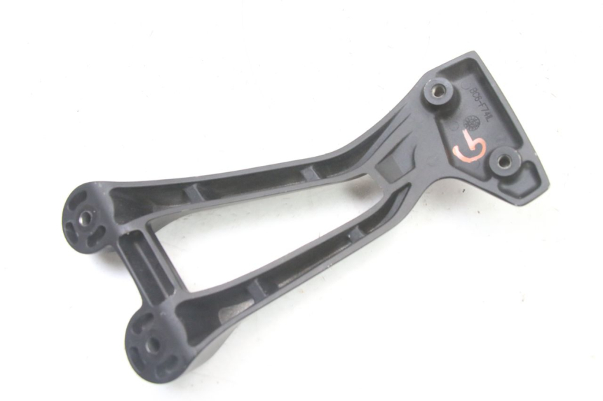 photo de PEDANA POSTERIORE SINISTRA SUPPORTO YAMAHA TRACER 7 700 (2020 - 2024)