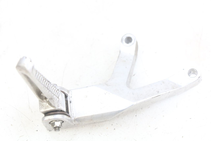 photo de PIASTRA PEDANA POSTERIORE SINISTRA YAMAHA YZF R THUNDERCAT 600 (1996 - 2003)