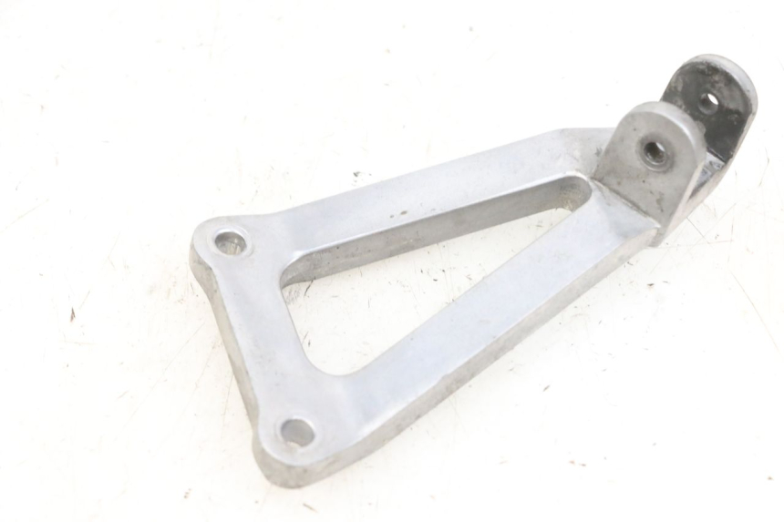 photo de PEDANA POSTERIORE SINISTRA SUPPORTO KAWASAKI ZR 7 750 (1999 - 2001) - Vista principale